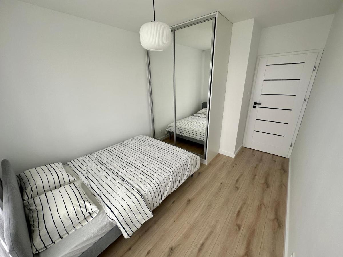 Sdh 4 Radzymin Comfortable Apartment Near Warsaw Esterno foto
